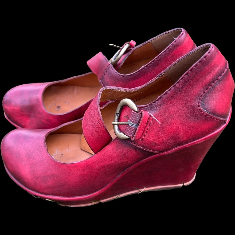 Kork-ease Mary Janes size 11